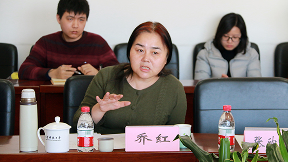 d7cd88a9c311cbad28d0df26e89eb4db.jpg 乔红2.JPG